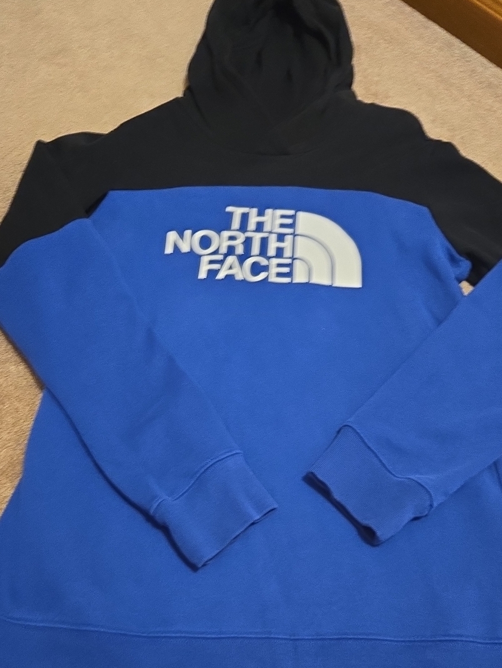 The North Face Blue and Black Crewneck Logo Sweatshirt YXL